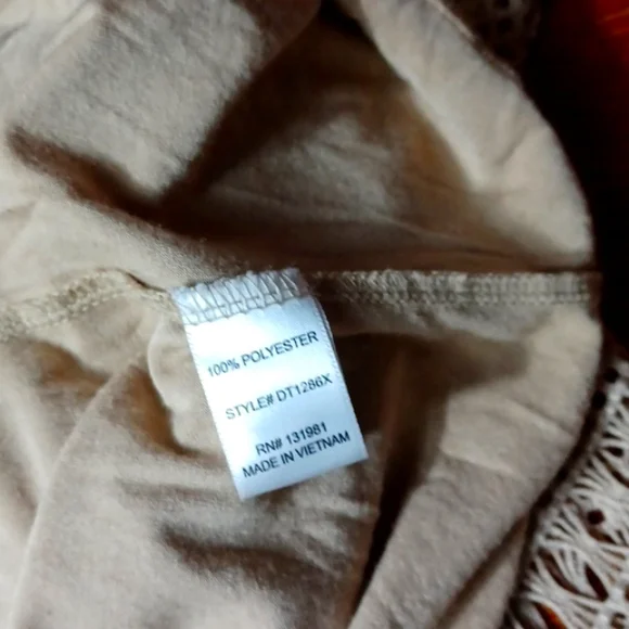 Naif Womans Crochet Lined Tan Top  2XL - Picture 6 of 9